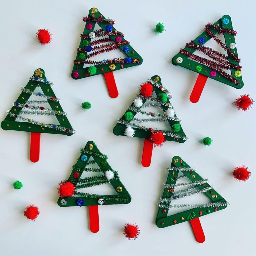 Popsicle Stick Christmas Trees - DIY Christmas Crafts for Kids