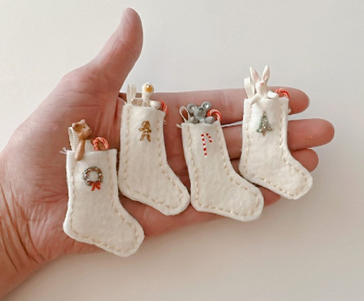 Miniature Christmas Stockings - DIY Christmas Crafts for Kids