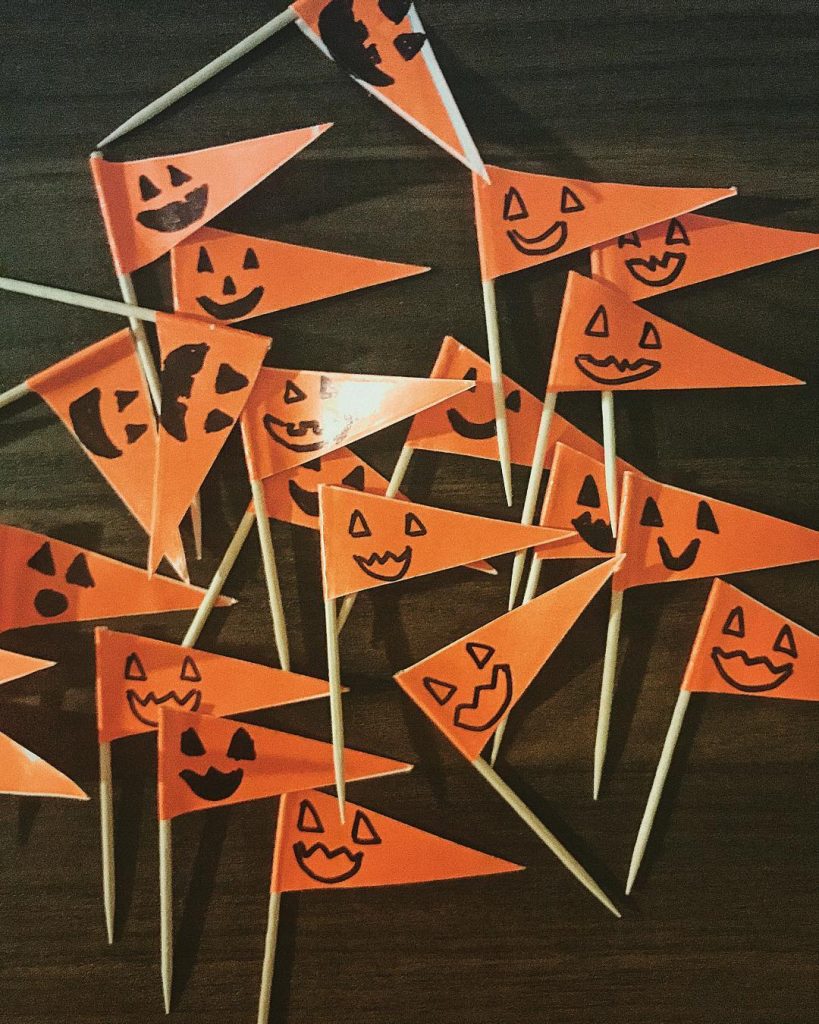 DIY Halloween crafts