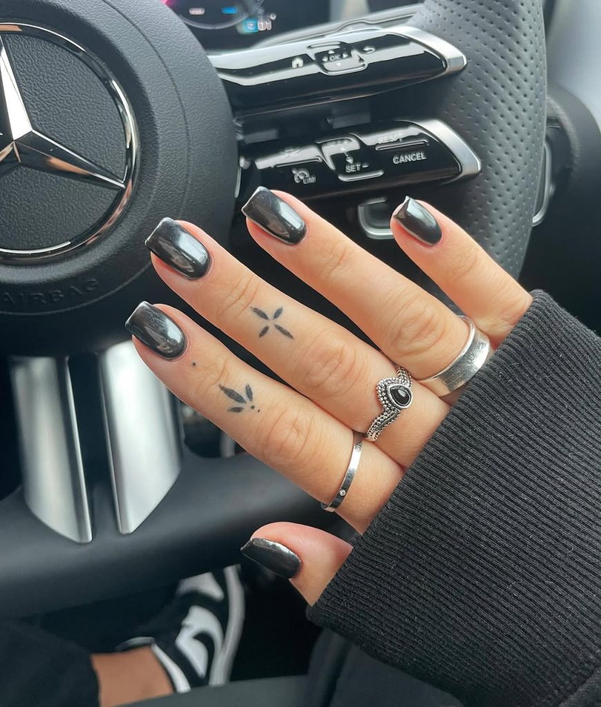 chrome nails