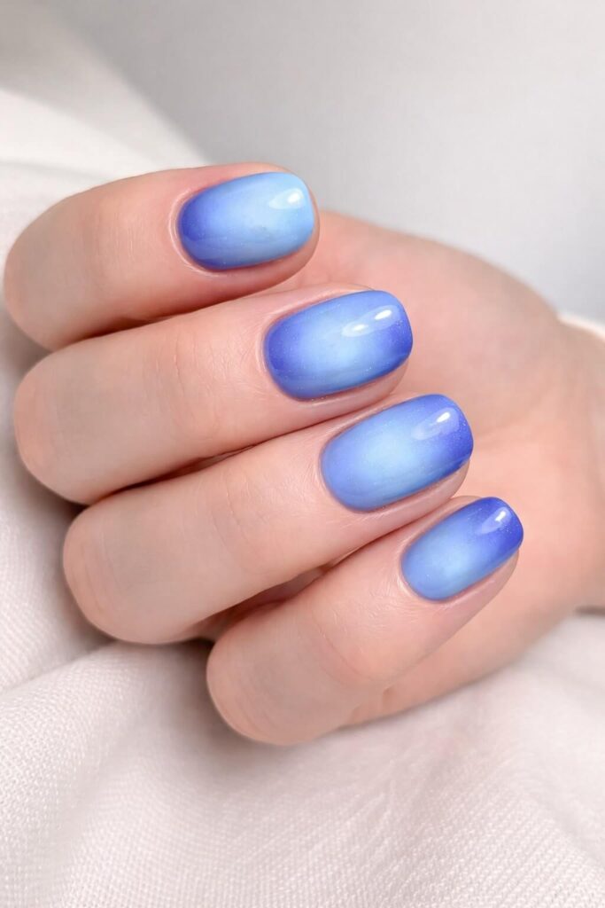 blue nails