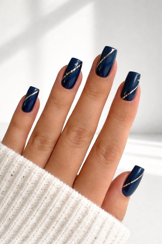 blue nails