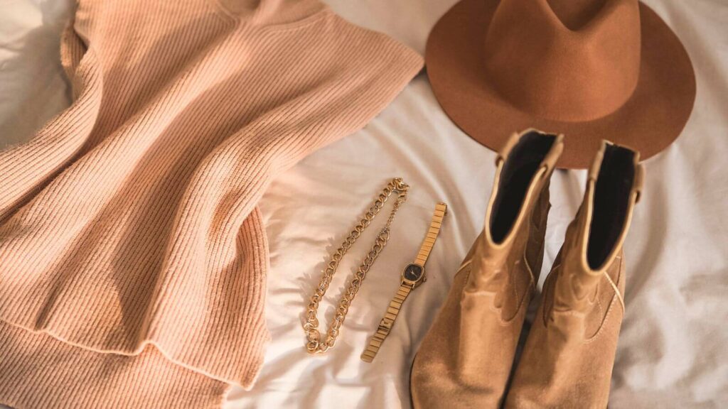 how to romanticize your life on a budget